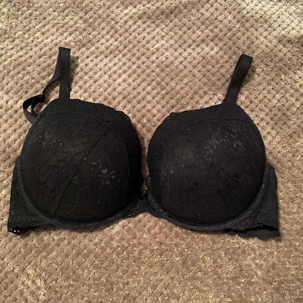 Torrid Plunge Push Up Bra size 40DDD